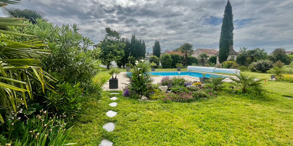 maison à VILLENEUVE SUR LOT (47300)